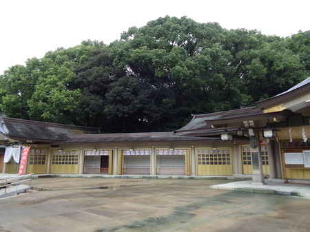 1004護国神社2.JPG